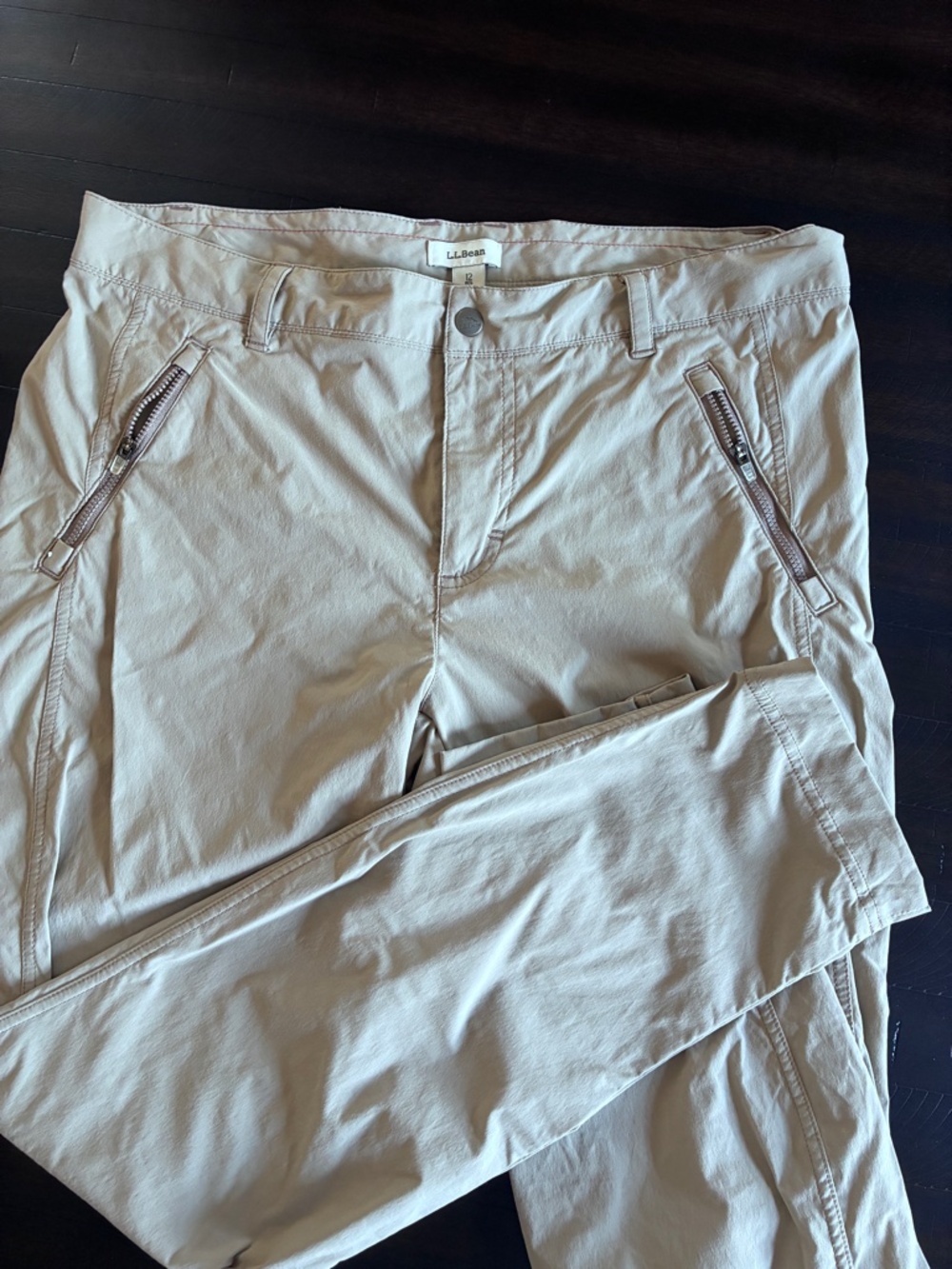 LL Bean Women's size 12 trail pants in Khaki